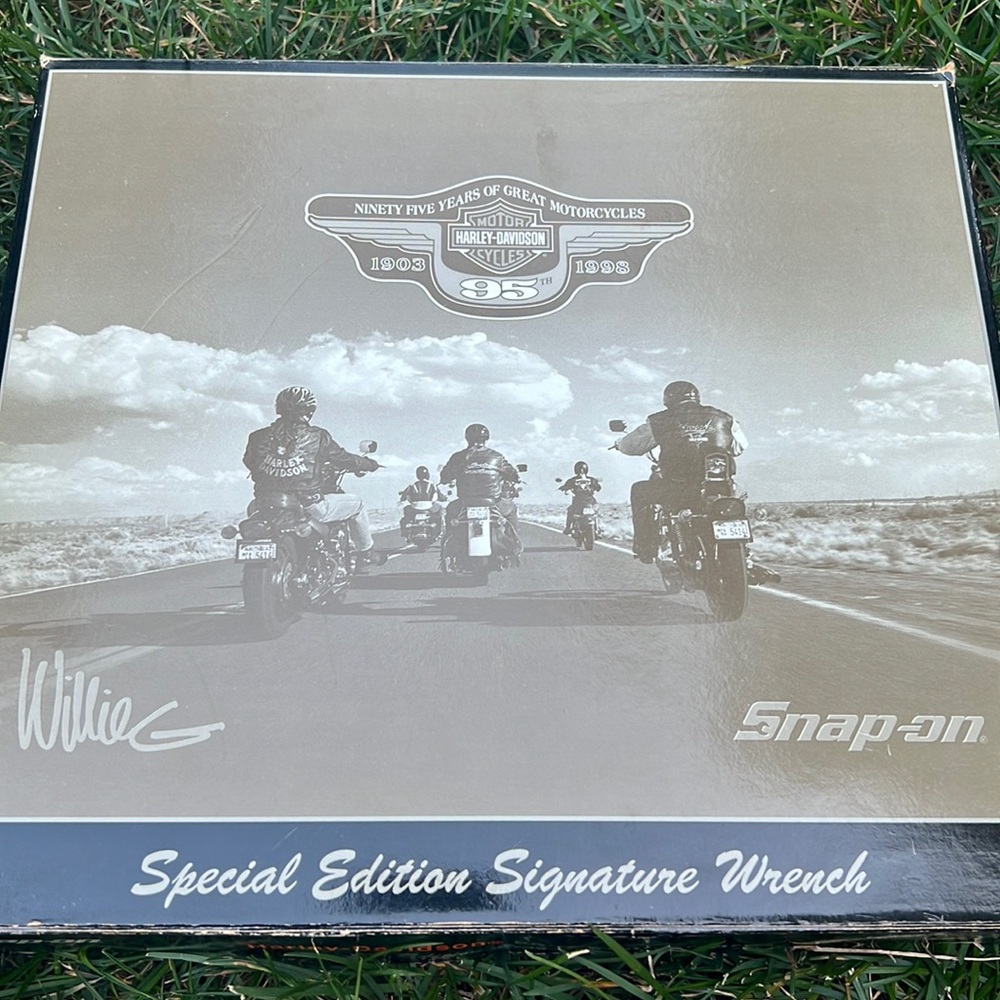 Especial EDITION. Never used.
